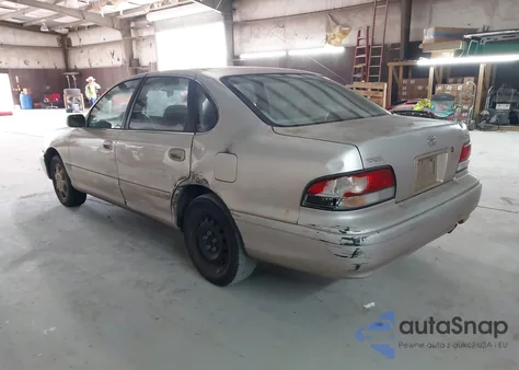 1996 Toyota Avalon Xl/Xls z USA, uszkodzony, nr VIN 4T1BF12B8TU103588